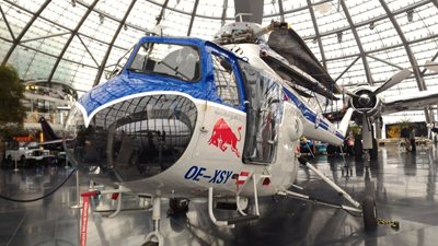 سالزبورگ-موزه-آشیانه-ردبول-Red-Bull-Hangar-7-279202