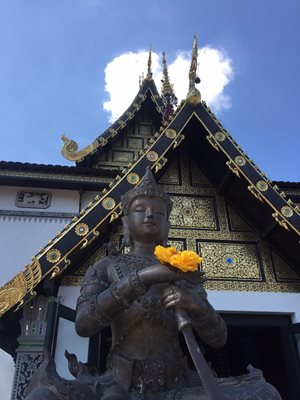 چیانگ-مای-معبد-Wat-Chedi-Luang-Varavihara-280665