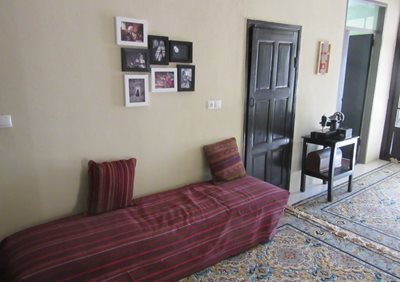 شیراز-اقامتگاه-بومگردی-خانه-باغ-ایرانی-281798