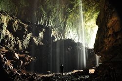 غار مولو Mulu Caves