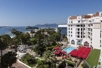 هتل Barriere Le Majestic Cannes