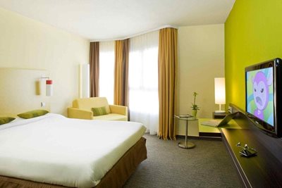 نیس-هتل-ایبیس-نیس-Ibis-Styles-Nice-Vieux-Port-283498