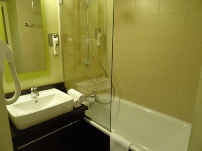 نیس-هتل-ایبیس-نیس-Ibis-Styles-Nice-Vieux-Port-283500