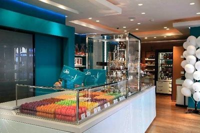 کن-کافه-Salon-de-Gourmandises-Intuitions-By-J-283647