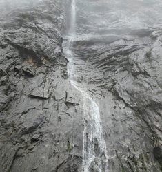 آبشار آوتاف (چشمه گوش پلدختر)