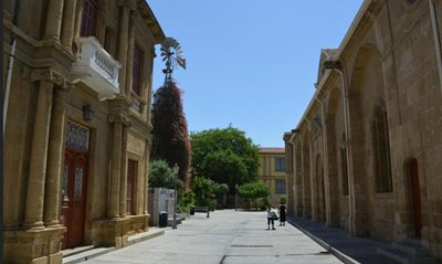 نیکوزیا-معبد-مریم-مقدس-نیکوزیا-Sacred-Temple-Of-Virgin-Mary-Faneromenis-290171