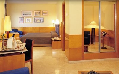 ساراگوسا-هتل-ان-اچ-سیوداد-ساراگوسا-Hotel-NH-Ciudad-de-Zaragoza-291496