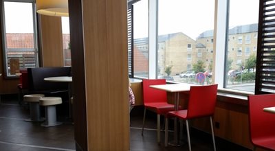مک دونالد McDonald's