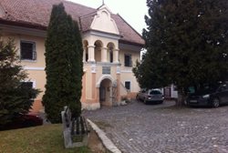 موزه پریما اسکوآلا رومانیسکای براشوو Prima Școală Românească