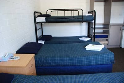 کانبرا-هتل-Greenleigh-Central-Canberra-Motel-کانبرا-299659