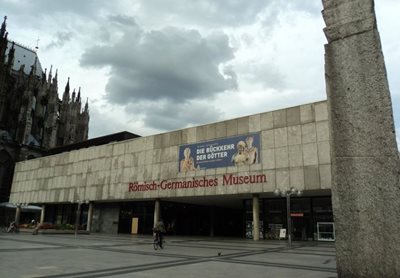 کلن-موزه-Roman-German-Romisch-Germanisches-Museum-300780