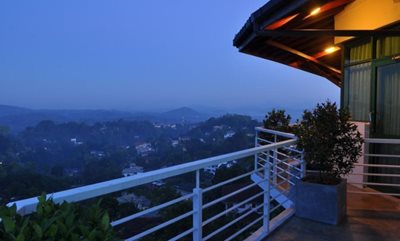 کندی-هتل-آمارا-اسکای-کندی-Amaara-Sky-Hotel-303235