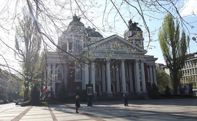 صوفیه-تئاتر-ملی-ایوان-وازوف-در-صوفیه-Ivan-Vazov-National-Theater-in-Sofia-303573