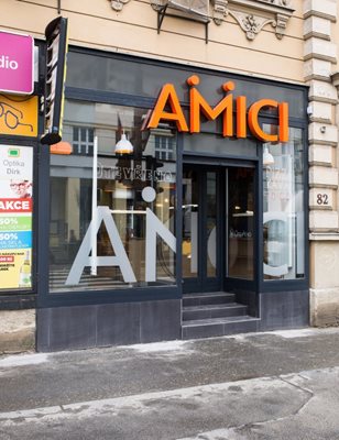 برنو-رستوران-Amici-Delivery-Bistro-برنو-304251