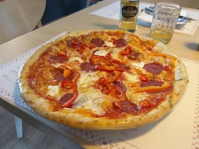 برنو-رستوران-Amici-Delivery-Bistro-برنو-304249