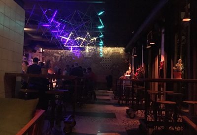 صوفیه-رستوران-Sputnik-Cocktail-Bar-صوفیه-304410