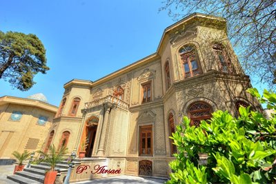 تهران-موزه-آبگینه-و-سفالینه-های-ایران-305157