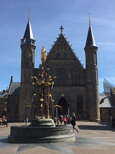 لاهه-بینهوف-The-Binnenhof-307528