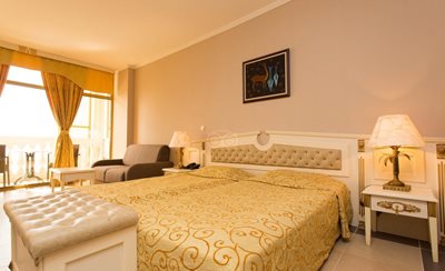سانی-بیچ-هتل-کاخ-ویکتوریا-سانی-بیچ-Victoria-Palace-Hotel-Spa-307562