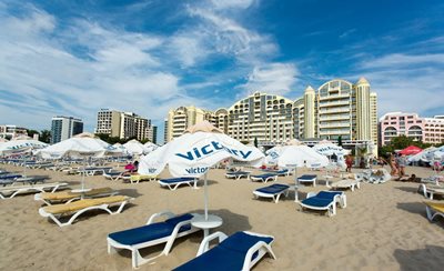 سانی-بیچ-هتل-کاخ-ویکتوریا-سانی-بیچ-Victoria-Palace-Hotel-Spa-307569