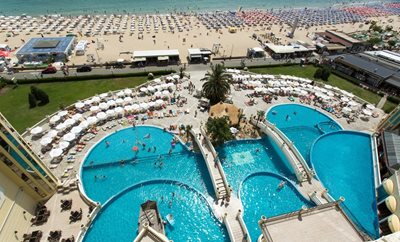 سانی-بیچ-هتل-کاخ-ویکتوریا-سانی-بیچ-Victoria-Palace-Hotel-Spa-307566