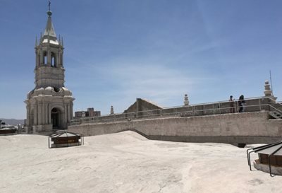 موزه کلیسای آره کویپا Cathedral of Arequipa Museum