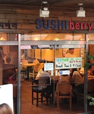 بوسان-رستوران-سوشی-بری-Sushi-Berry-307996
