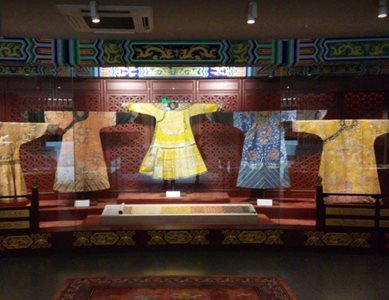 هانگزو-موزه-ملی-ابریشم-چین-The-Chinese-National-Silk-Museum-309496