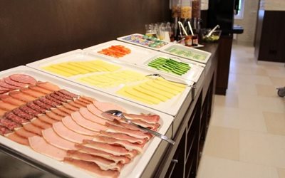 هتل بُن BonHotel
