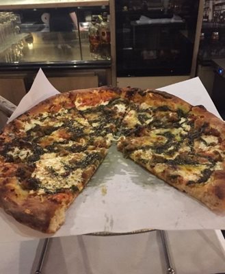 فیلادلفیا-رستوران-Pietro-s-Coal-Oven-Pizzeria-313527