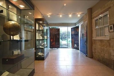 باث-موزه-ی-نجوم-هرشل-باث-Herschel-Museum-of-Astronomy-314181