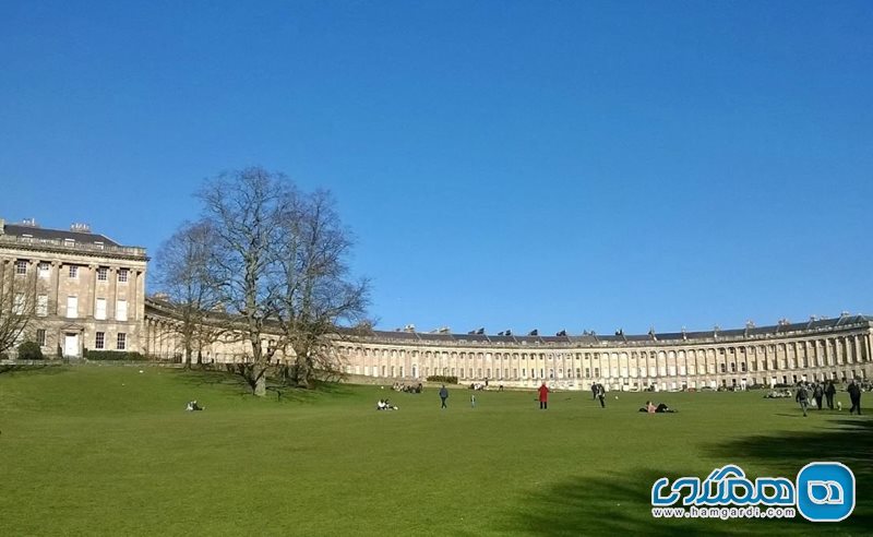 مجموعه ی Royal Crescent باث