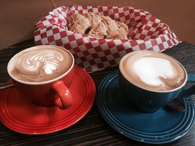 مونترال-کافه-Espace-Cafe-Espresso-Bar-مونترال-315587