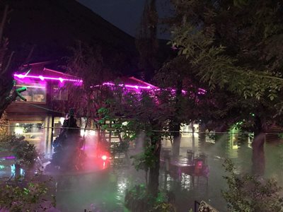 باغ رستوران کوهسار فشم