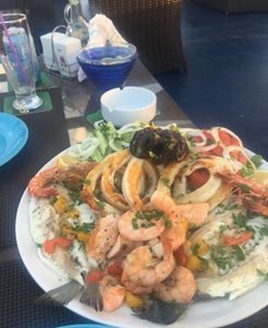 لارناکا-کافه-رستوران-آکواریوم-لارناکا-Aquarium-Mediterranean-Bar-and-Grill-316633