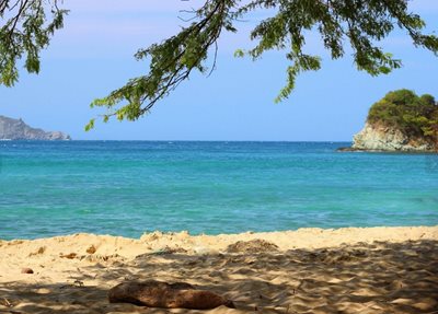 سانتا-مارتا-ساحل-کریستال-Cristal-Beach-319614