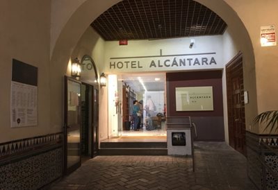 سویل-هتل-آلکانترا-سویل-Hotel-Alcantara-320216