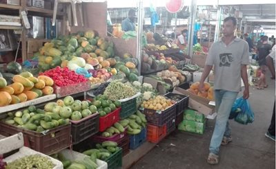 ماله-بازار-محلی-ماله-Male-Local-Market-323121