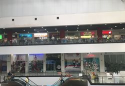 مرکز خرید سنتِناریو Centro Comercial Centenario