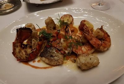 شهر-کویت-رستوران-نمک-کویت-Salt-Restaurant-325200