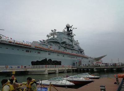 تیانجین-ناو-هواپیمابر-کی-یف-Soviet-aircraft-carrier-Kiev-326491