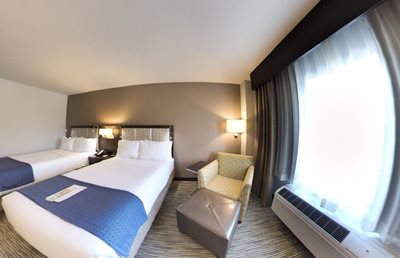 آستین-هتل-Holiday-Inn-327095