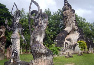 وین-تیان-پارک-بودا-Buddha-Park-327271