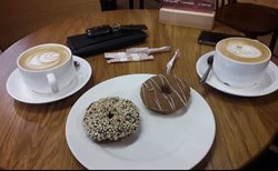 کافی شاپ دونات و قهوه کراسنودار Donuts&Coffee
