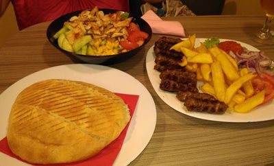 دوبرونیک-رستوران-پرسا-Presa-331717