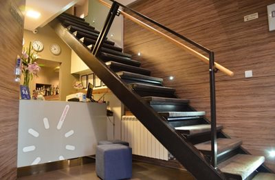 نیش-هتل-سولو-Sole-Hotel-331836