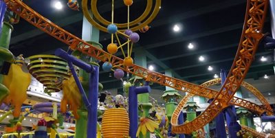 کوالالامپور-شهربازی-Berjaya-Times-Square-Theme-Park-332949