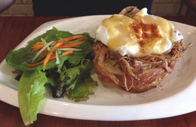 سبو-کافه-یولک-Yolk-Coffee-and-Breakfast-334504