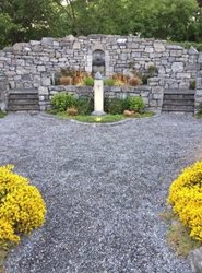 معبد و باغ دایره زندگی Circle of Life Commemorative Garden Galway
