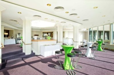 شهر-لوکزامبورگ-هتل-دبل-تری-بای-هیلتون-لوکزامبورگ-DoubleTree-by-Hilton-Luxembourg-335088